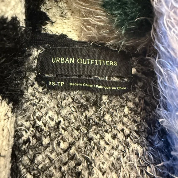 Urban Outfitters Multicolor Patterned Sweater - Picture 4 of 7